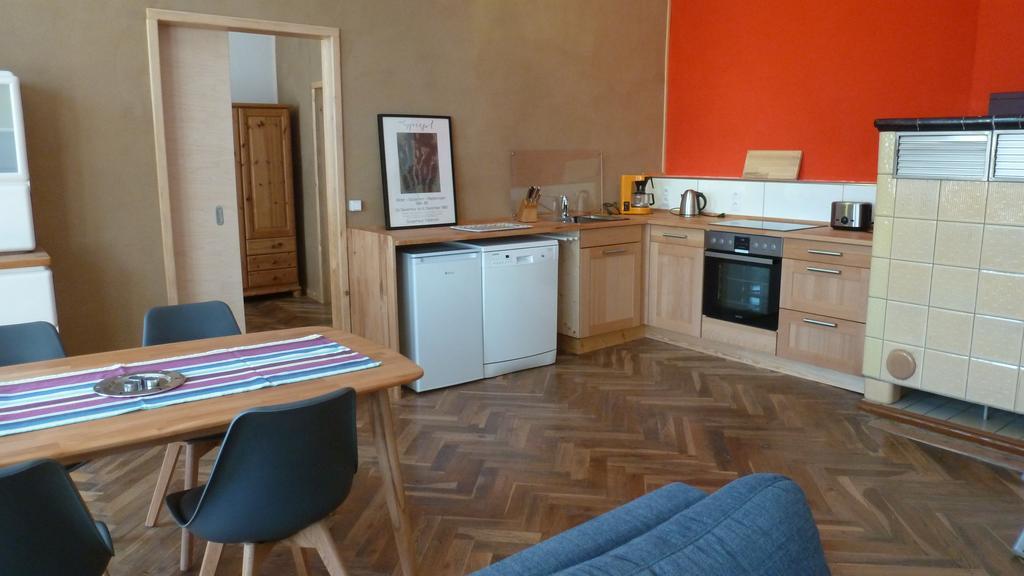 Apartamento Alte Schule Tambach-Dietharz Exterior foto